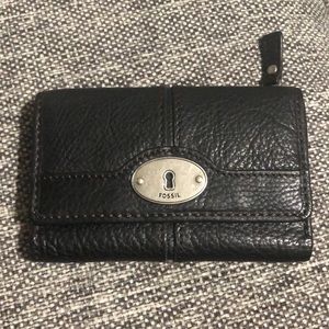 Women’s black leather Fossil wallet